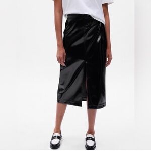 GAP Shiny Black Pencil Skirt